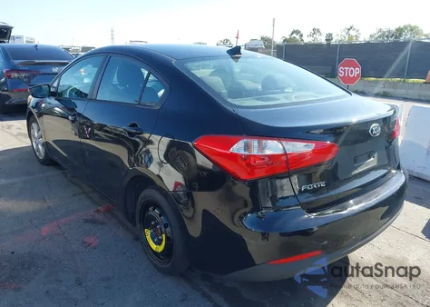 2015 Kia Forte Lx из США, поврежденный, VIN KNAFX4A66F5361869